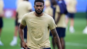 PG模拟器官方网站-火箭队对勇士队的比赛录像及关键对抗分析